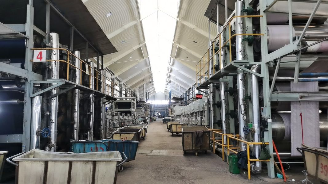 Zhengzhou Longjin Textile Co., Ltd.