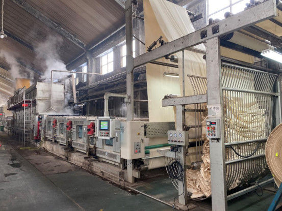 Zhengzhou Longjin Textile Co., Ltd. linea di produzione del fabbricante